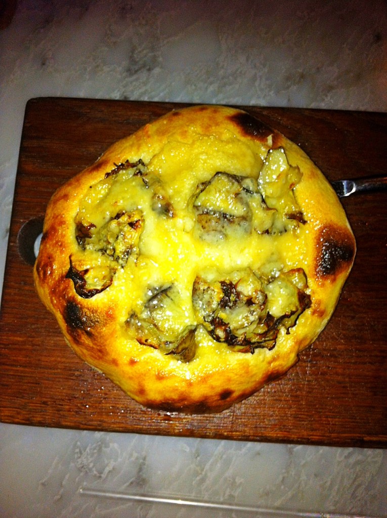 Pain fromage et champignons @ Duck & Waffle